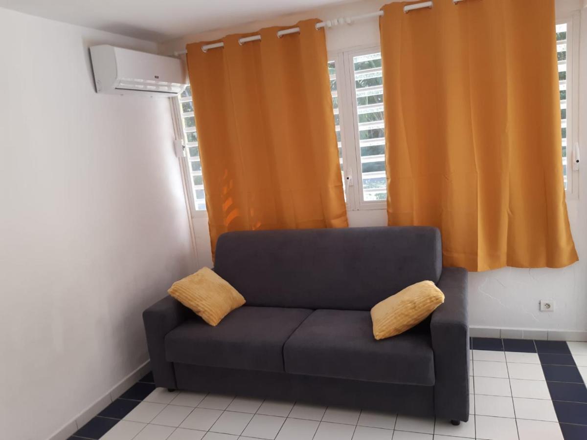 Manbana 320 Residence Kawann Grand-Bourg  Ngoại thất bức ảnh
