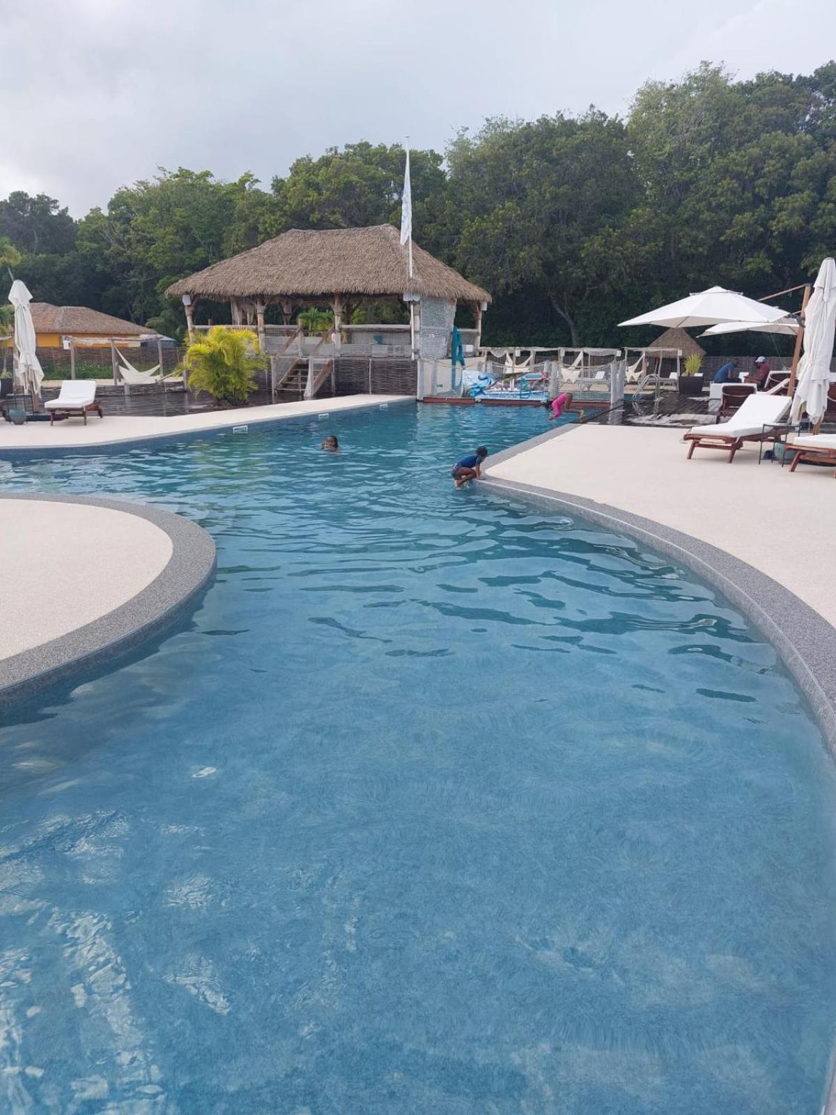 Manbana 320 Residence Kawann Grand-Bourg  Ngoại thất bức ảnh